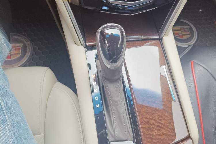 Used Cadillac XTS 2017 28T Elite Model
