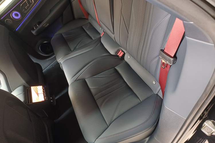 Used Zeekr 001 2026 Model 103° Rear-Drive Max Version
