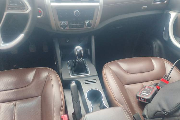 Used Bisu T5 2017 1.5T Manual Luxury Model