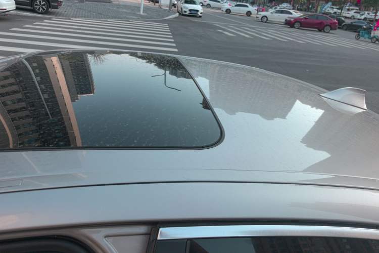 Used BMW 5 Series (Import) 2014 520i Elegant Edition