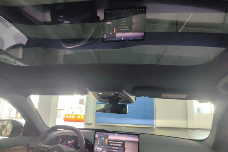 Used Zeekr 001 2025 YOU Edition 100 kWh All-Wheel Drive
