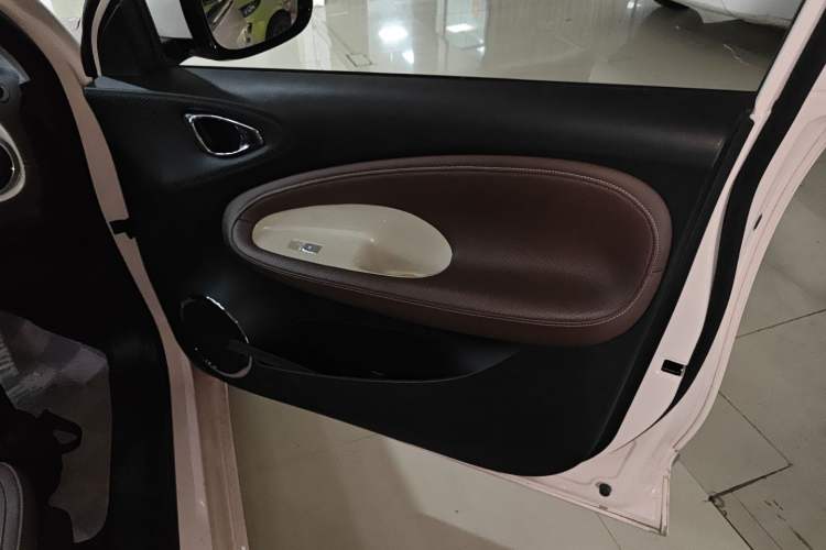 Used Wuling Bingo 2023 410 km Lingxi Deluxe Edition
