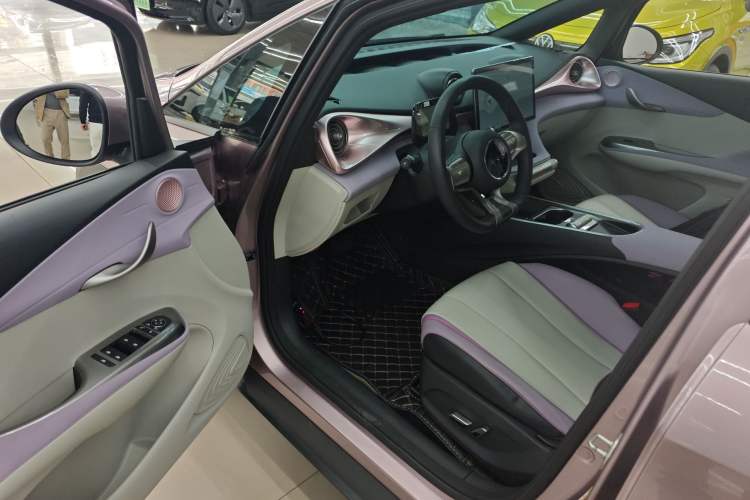 Used BYD Dolphin 2021 405 km Fashion Edition