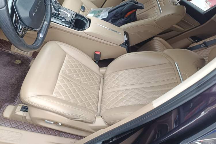 Used Wuling Victory 2023 2.0L DHT Luxury Edition