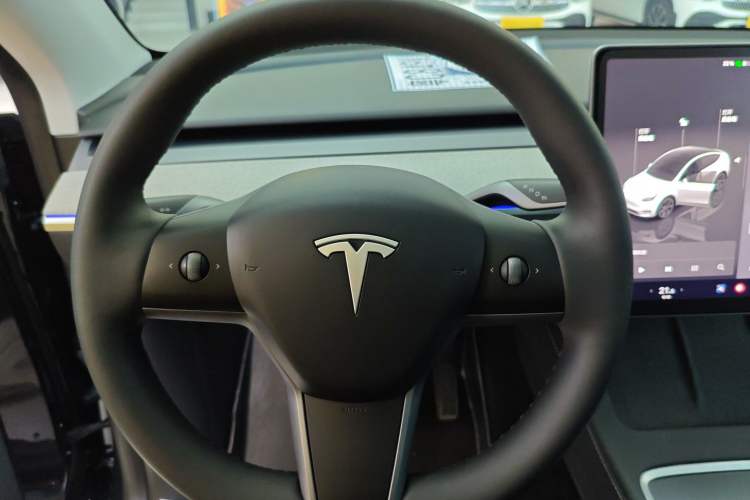 Used Tesla Model Y 2024 Rear-Wheel-Drive Version