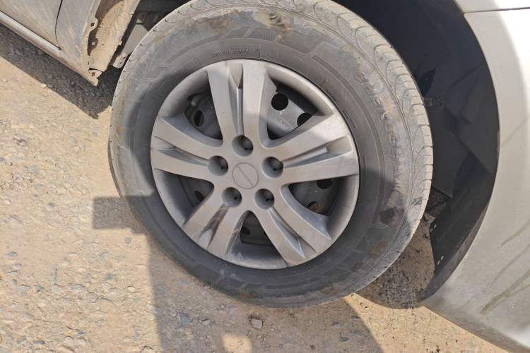 Used FORTHING Lingzhi 2025 M5 1.6L Long Wheelbase Base Model, 5 Seats