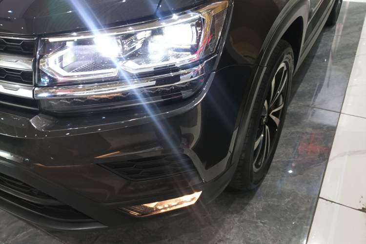 Used Volkswagen Tharu 2022 280TSI Two-Wheel-Drive Luxury Edition Left Front Headlight