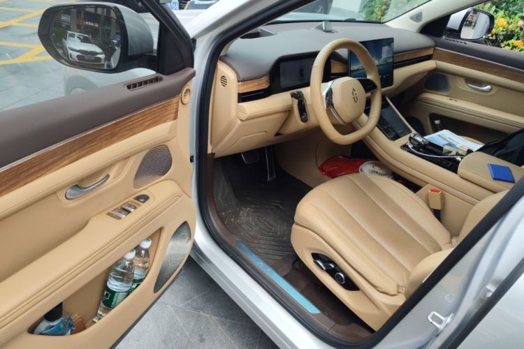 Used Hima AITO M7 2024 1.5T Intelligent Driving Rear-Drive Max Edition 5 Seats Driver Seat