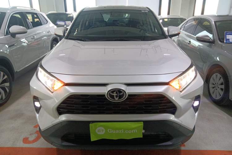 Used Toyota RAV4 2024 2.0L CVT Two-Wheel Drive Urban Edition
