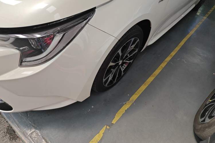 Used Toyota Levin 2019 Dual-Engine 1.8H E-CVT Sport Edition China VI Standard
