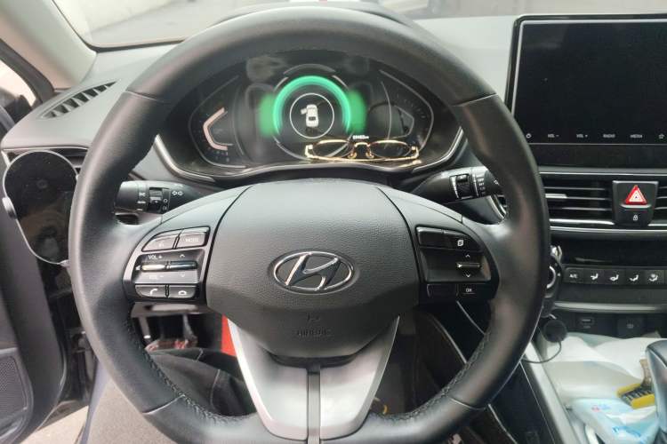 Used Hyundai Lafesta 2021 280TGDi GLX Elite Edition Steering Wheel