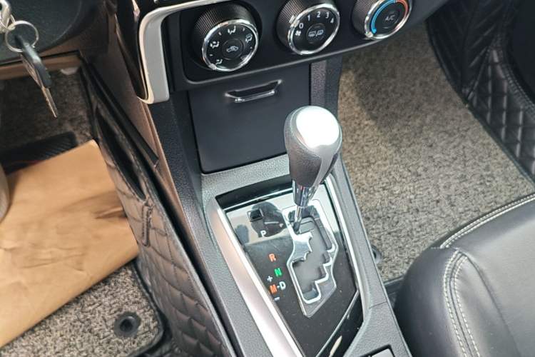 Used Toyota Corolla 2017 Revised Version 1.2T S-CVT GL
