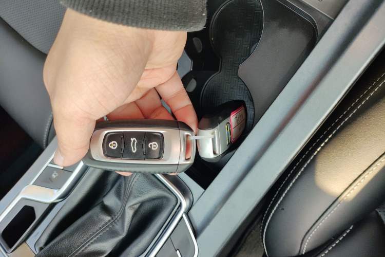 Used Geely Auto Emgrand 2018 1.5L CVT Upward Connect Edition