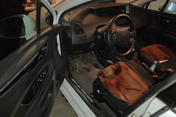 Used Citroen C-Quatre 2013 Sedan 1.6L Manual - Prestige Model
