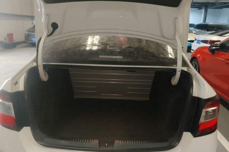 Used Skoda Rapid 2018 1.6L Manual Comfort Edition
