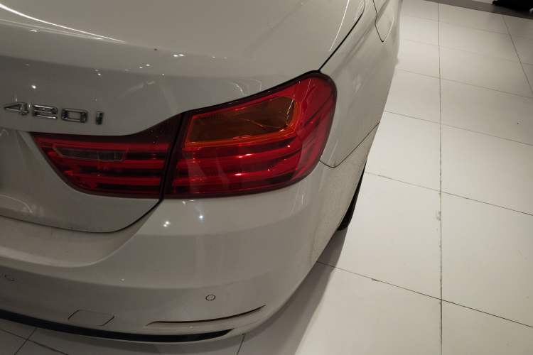 Used BMW 4 Series 2014 420i Convertible Sports Design Package

