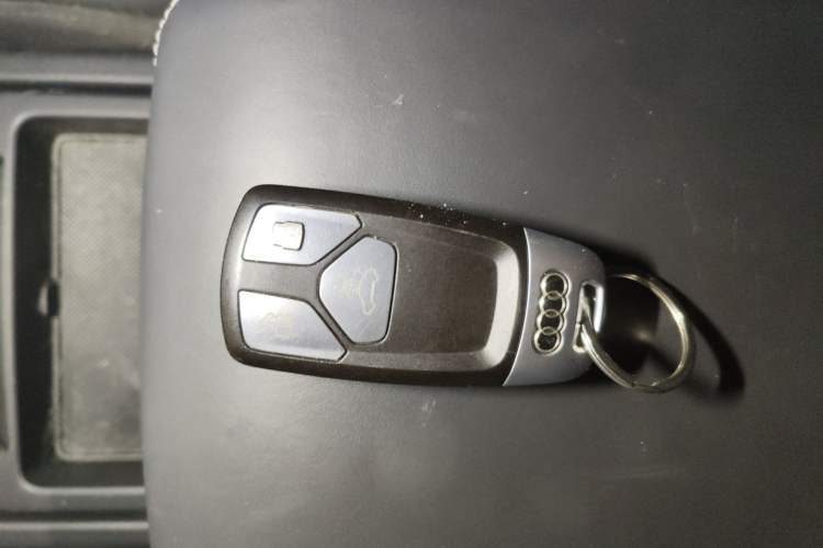 Used Audi Q5L 2022 Updated 45T Prestige Dynamic Edition Vehicle Key