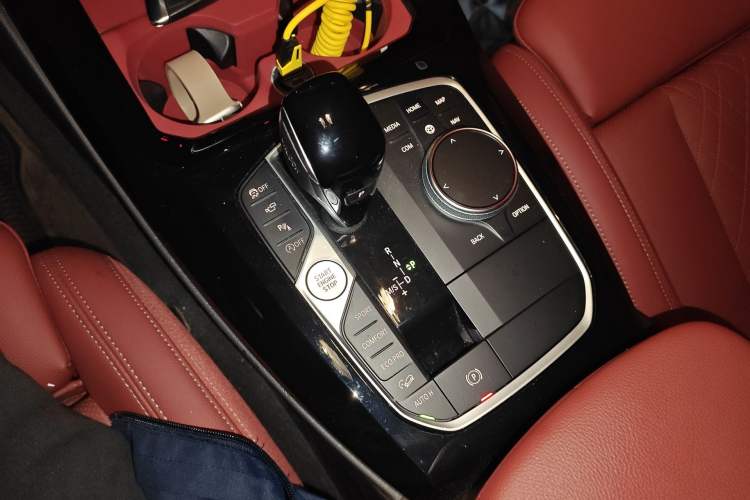 Used BMW X3 2023 Restyled xDrive30i Leading Edition M Night Sky Package Gear Lever