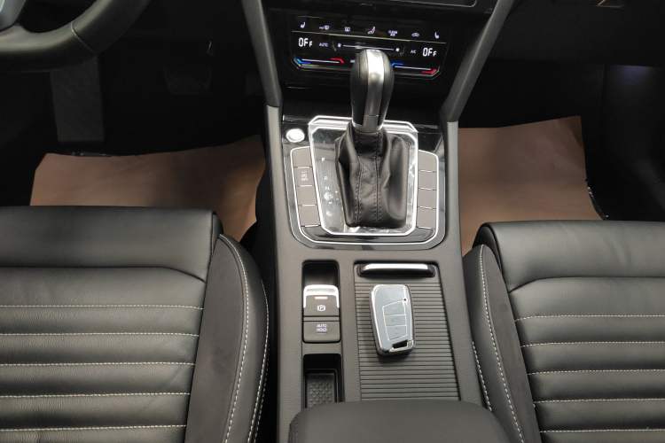 Used Volkswagen Magotan 2020 330TSI DSG Leading Model