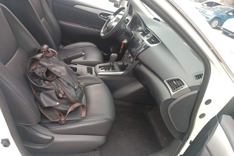 Used Nissan Sylphy 2024 Classic 1.6XE CVT Comfort Edition Right Front Seat