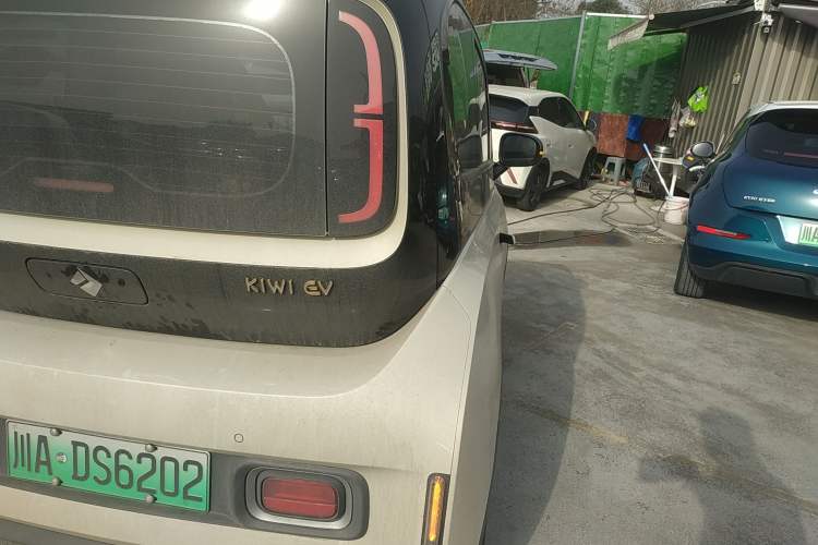 Used Baojun KiWi EV 2021 Artist Model Ternary Lithium
