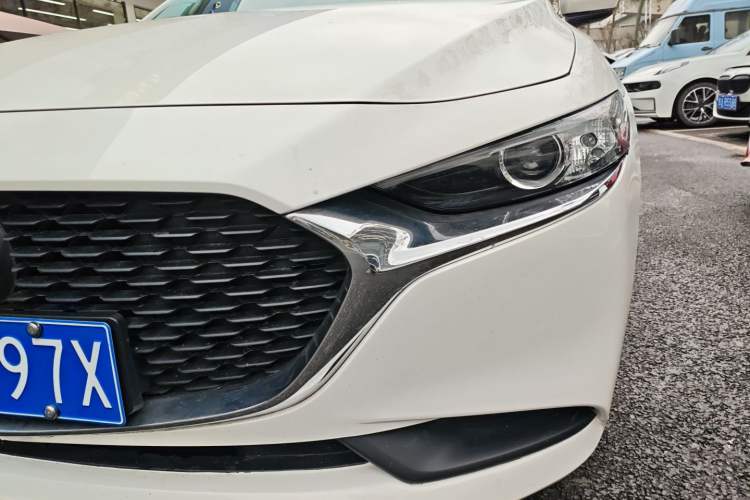 Used Mazda Mazda 3 Axela 2021 2.0L Automatic Zhiqing Edition
