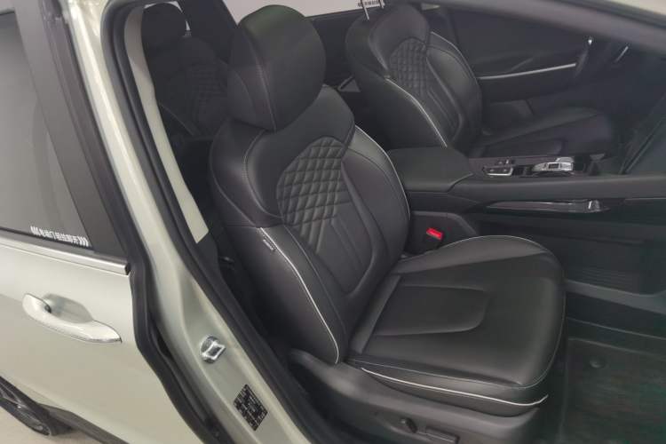 Used Hyundai Custo 2021 380TGDi Smart Love Flagship Edition TOP Premium
