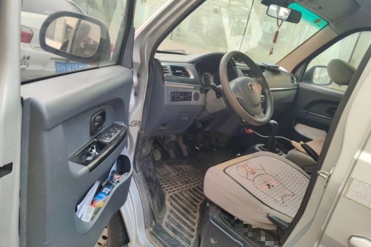 Used Jinbei Hiace X30 
