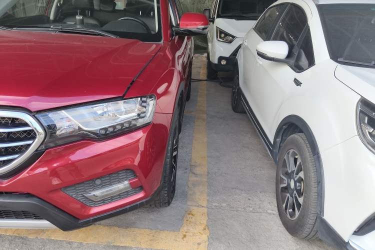 Used Haval H6 Coupe 2016 Blue Label 1.5T Automatic Two-Wheel Drive Urban Model Left Front Headlight