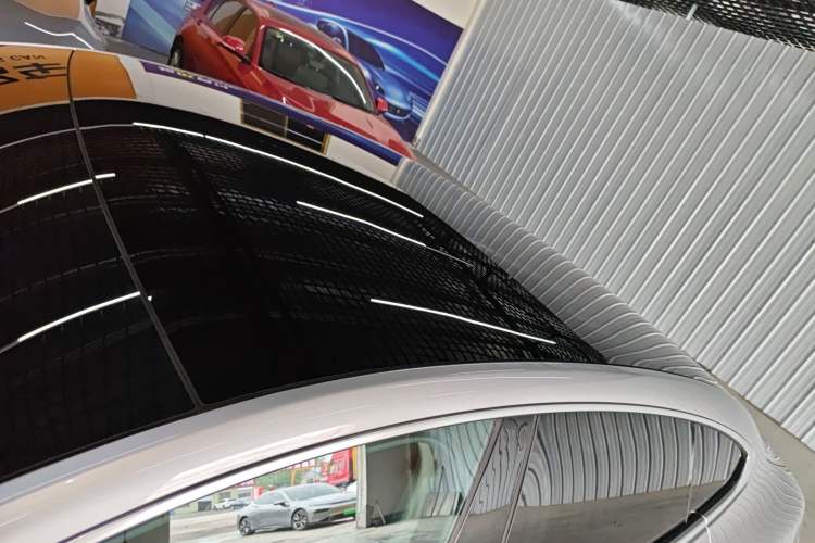 Used XPeng P7 2023 P7i 702 Pro Roof