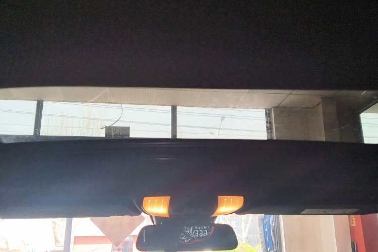 Used Mercedes-Benz E-Class 2015 Revised E 260 L Sporty and Stylish Edition Headliner