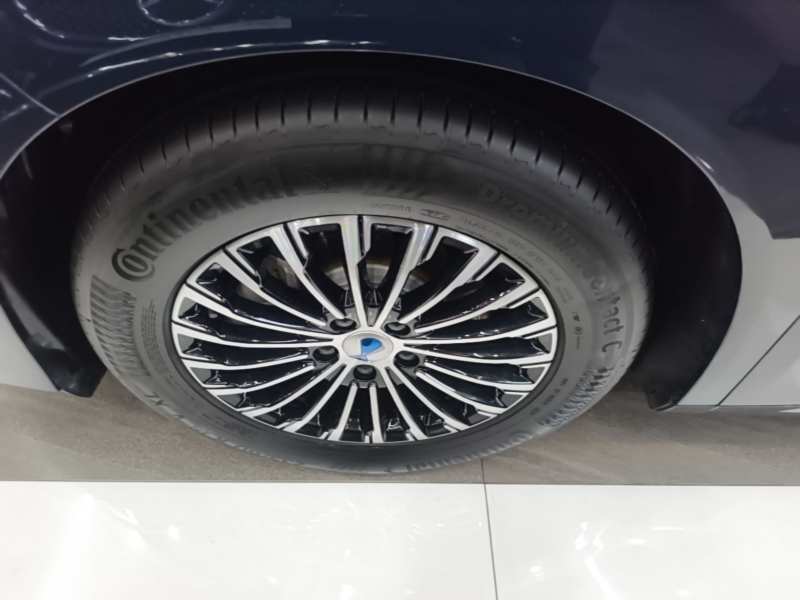 Used Denza D9 2022 DM-i 970 Four-Wheel Drive Flagship Model — 22