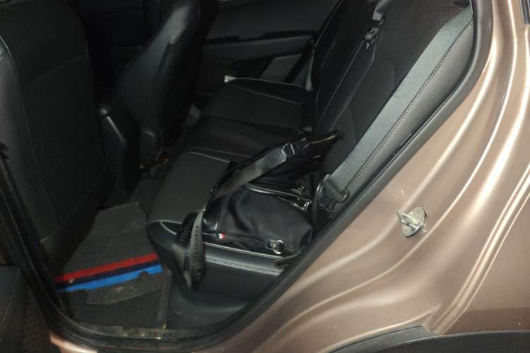 Used Hyundai ix25 2015 1.6L Automatic Two-Wheel Drive Smart GLS Trim Left Rear Seat