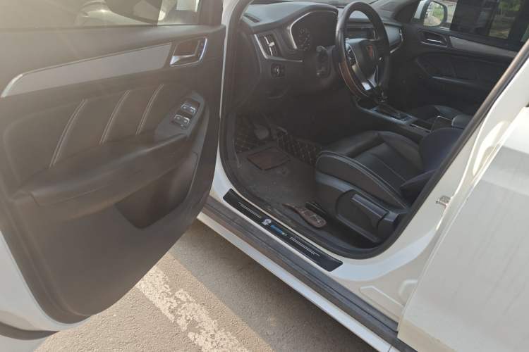 Used Roewe RX5 2018 20T Two-Wheel Drive Automatic Flagship Edition