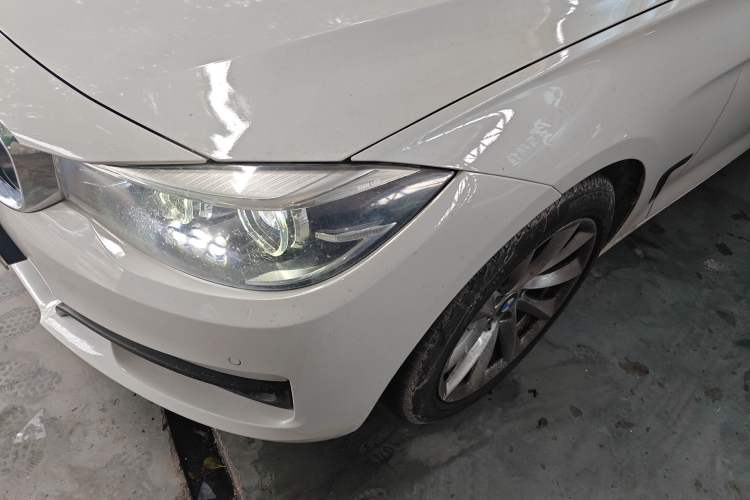 Used BMW 3 Series GT 2018 320i Sport Edition
