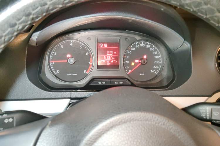 Used Volkswagen Jetta 2013 1.6L Manual Comfort Model
