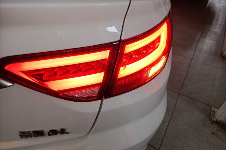 Used Geely Auto Emgrand GL 2018 1.4T DCT Elite Smart Connectivity Version