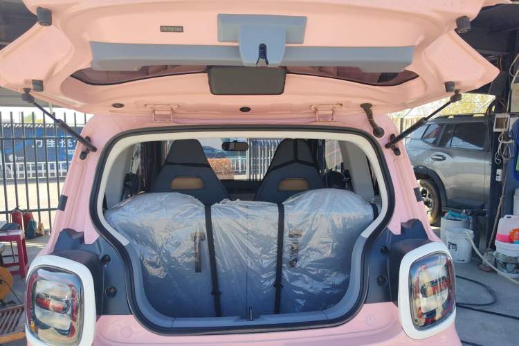 Used Bestune Pony 2025 222km Lightning Horse
