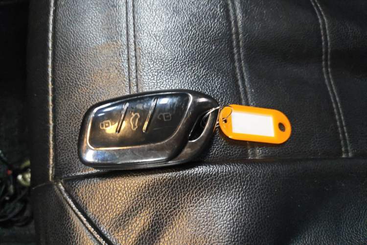 Used Roewe i5 2019 1.5L Manual 4G Connected Langyue Edition