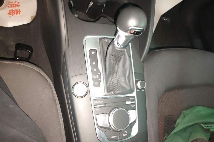 Used Audi A3 2020 Restyled Limousine 35 TFSI Ambition Version China VI
