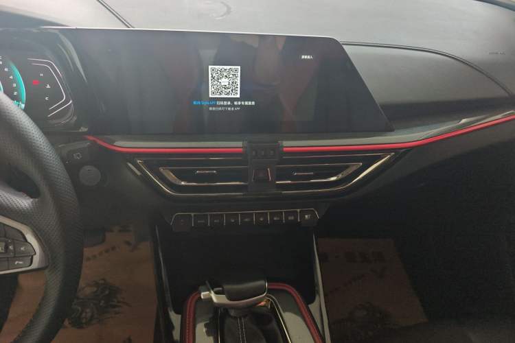 Used CHANGAN OSHAN X5 2021 1.5T DCT Prestige Edition
