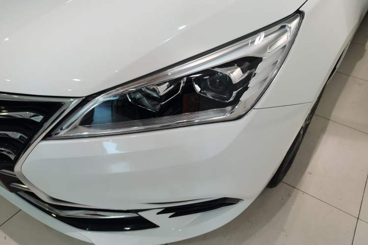 Used CHANGAN Eado DT 2019 1.6L Manual Comfort Model China VI Standard
