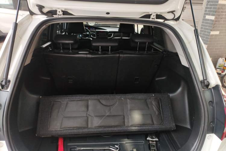 Used Honda Jade 2013 1.8L automatic Comfort version 5 seats