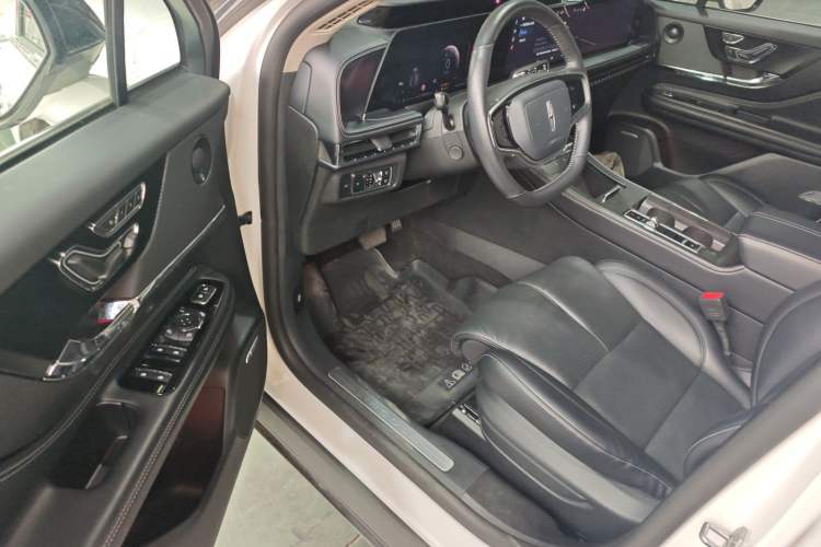 Used Lincoln Corsair 2024 2.0T Four-Wheel Drive Prestige Edition Driver Seat