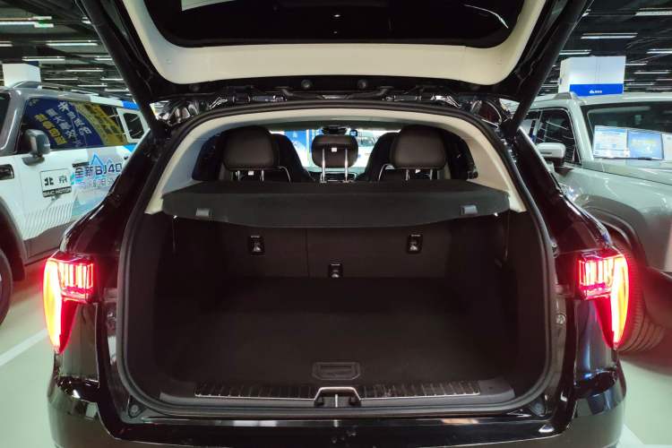 Used Lynk & Co 01 2017 2.0T Two-Wheel Drive Pro Edition
