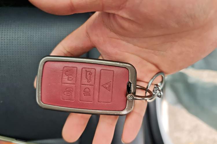 Used Land Rover Discovery Sport New Energy 2021 P300e Performance Tech Edition
