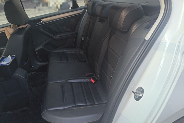 Used Volkswagen Bora 2016 1.6L Manual Comfort Model
