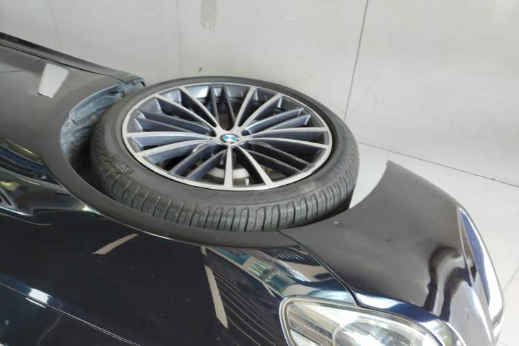 Used BMW 5 Series 2020 530Li Leading Model M Sport Package
