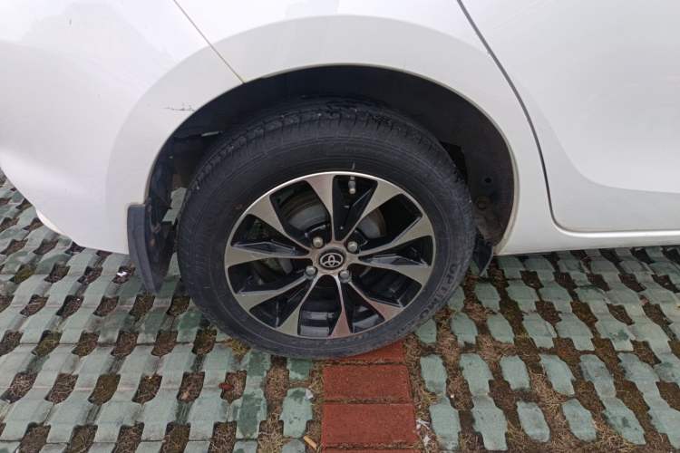 Used Toyota YARiS L Zhi Xuan 2016 Revised 1.5E CVT Charming Edition
