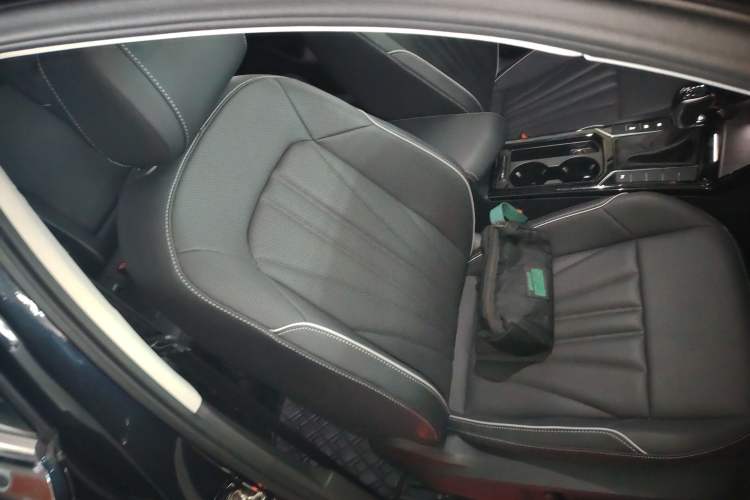 Used Volkswagen Passat 2024 330TSI Elite Edition